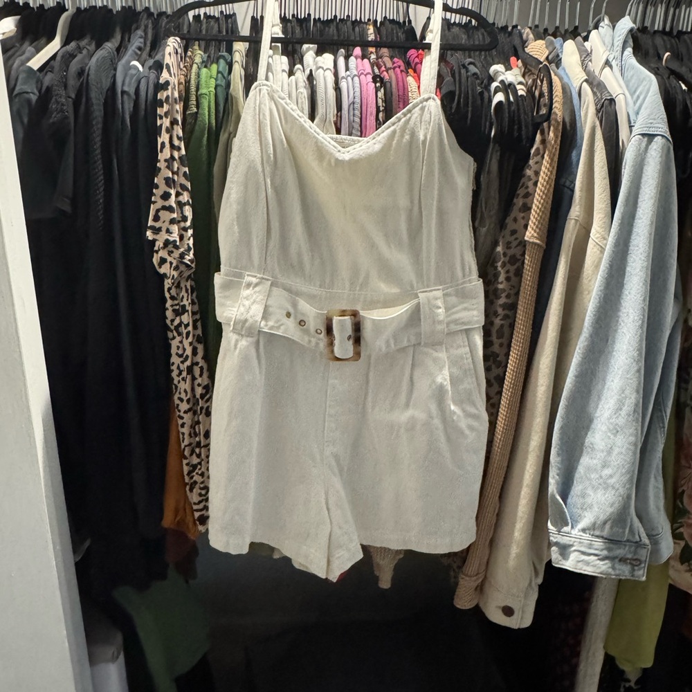 Show Me Your MuMu White Belted Romper